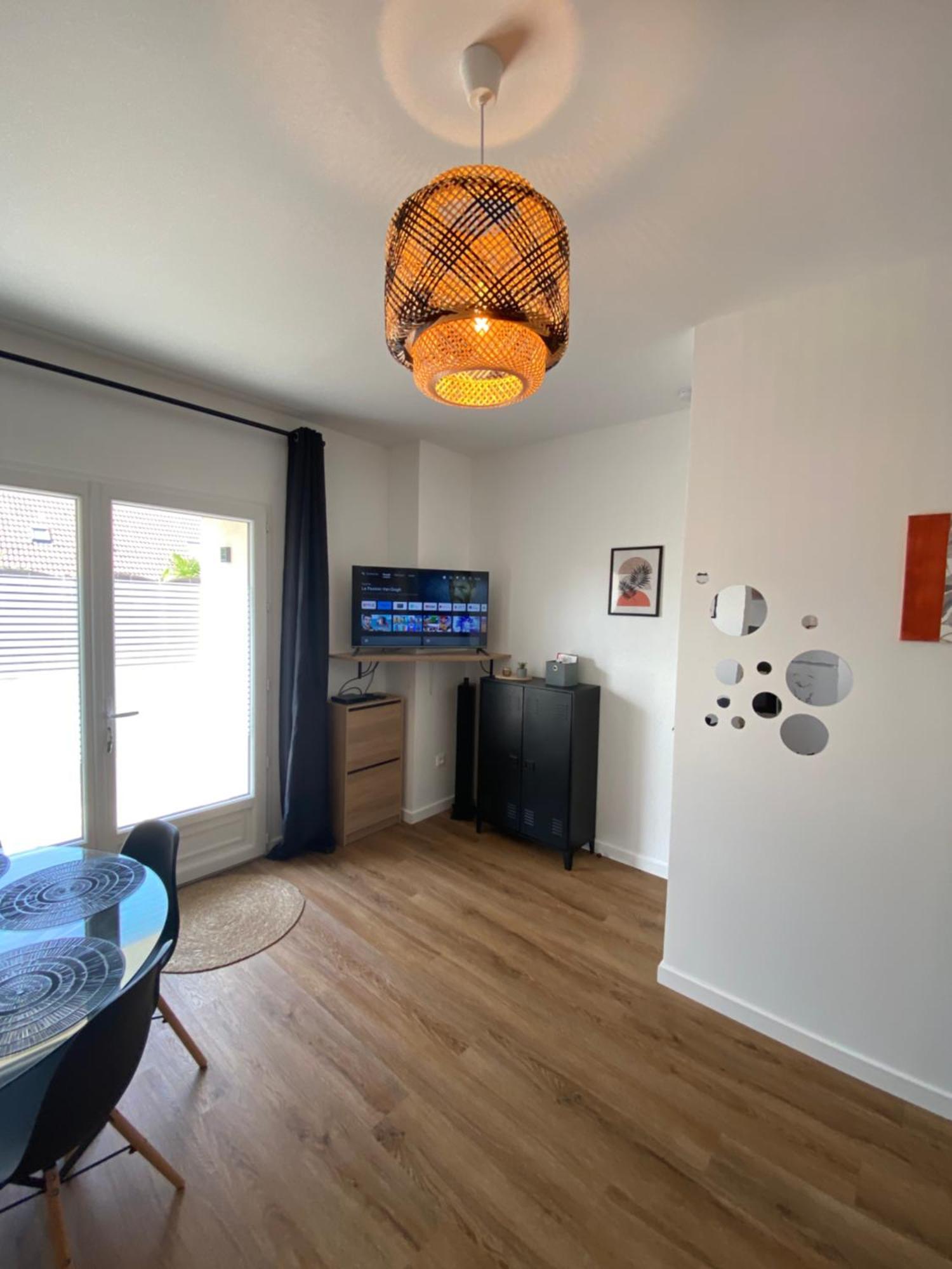 Le Cocon De Didine, Beau F2, 2 Places De Parking Clos, Proche Disneyland Quincy-Voisins Esterno foto